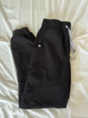 FIGS Black High Waisted Jogger Scrub Pants XS